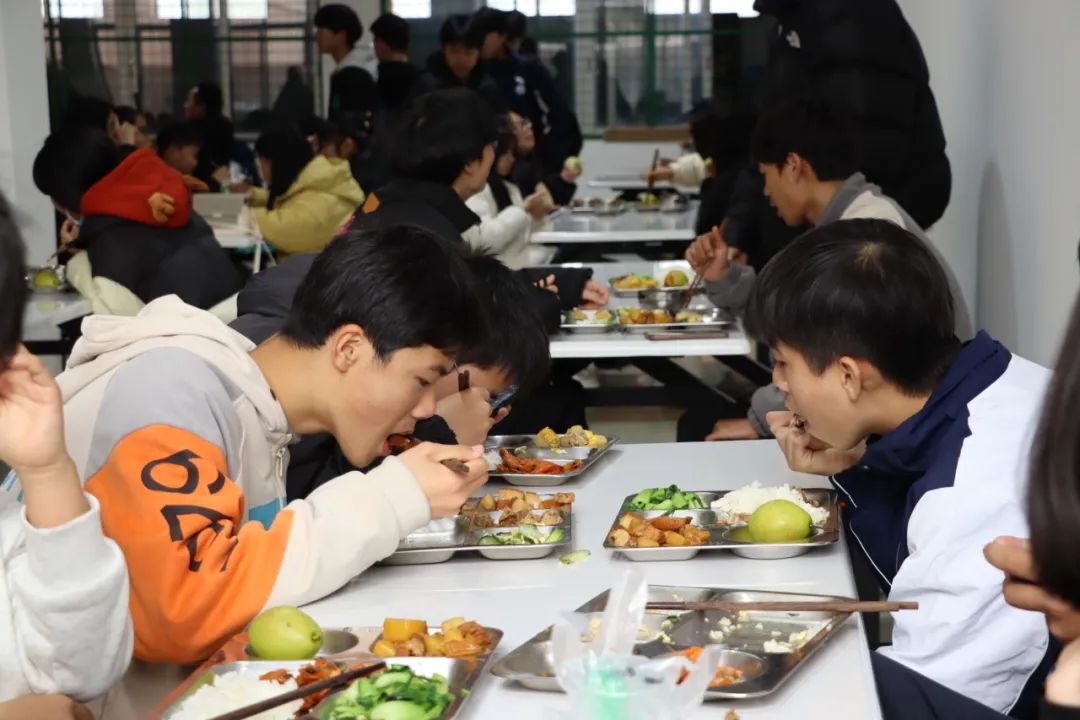 温州市才华技工学校丨校园开放日