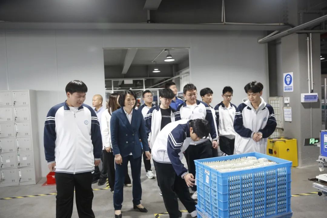 共筑技梦之桥 ，实现合作共赢 | 温州市才华技工学校&赛德电气有限公司校企合作签约成功
