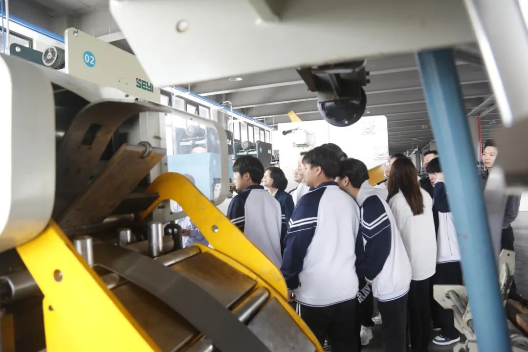 共筑技梦之桥 ，实现合作共赢 | 温州市才华技工学校&赛德电气有限公司校企合作签约成功
