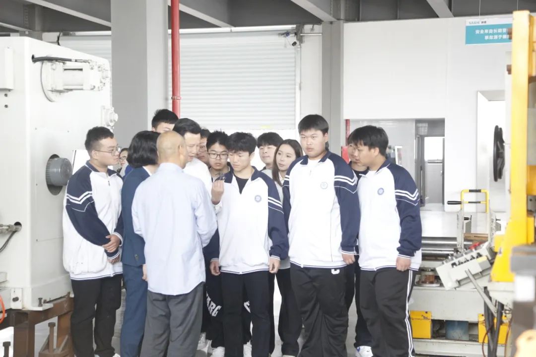 共筑技梦之桥 ，实现合作共赢 | 温州市才华技工学校&赛德电气有限公司校企合作签约成功