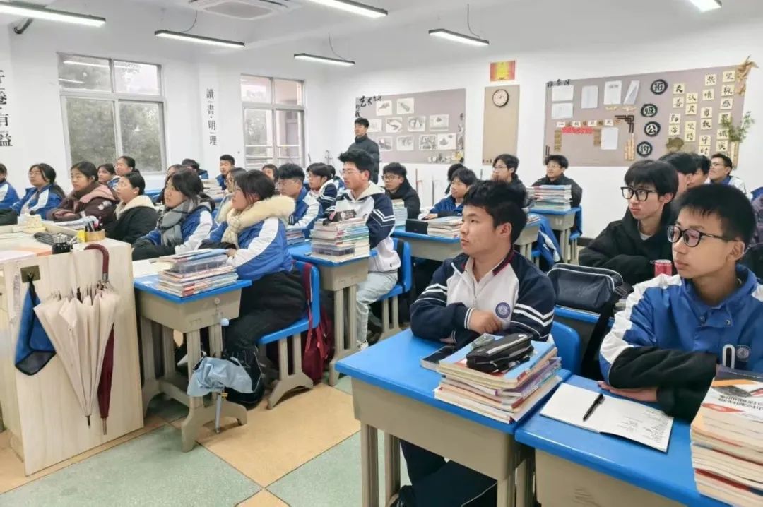 温州市才华技工学校2024学年第二学期开学典礼暨开学第一课如期开展