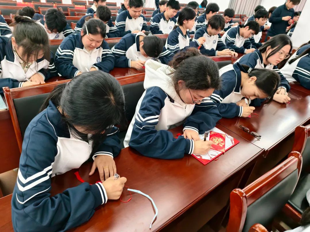 青春逐梦，共赴高考|温州市才华技工学校高考冲刺誓师大会圆满举行