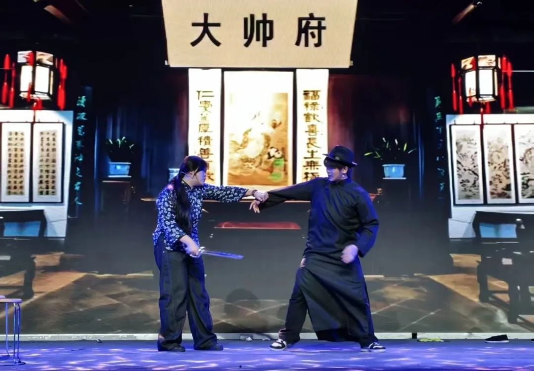致敬劳动者，共谱青春华章|温州市才华技工学校庆“五一”文艺晚会圆满举行