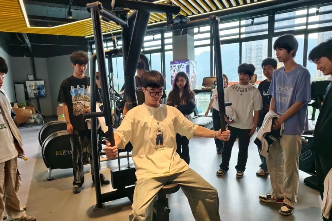 探索高校与未来|温州市才华技工学校高三学子开启职业生涯规划研学之旅纪实