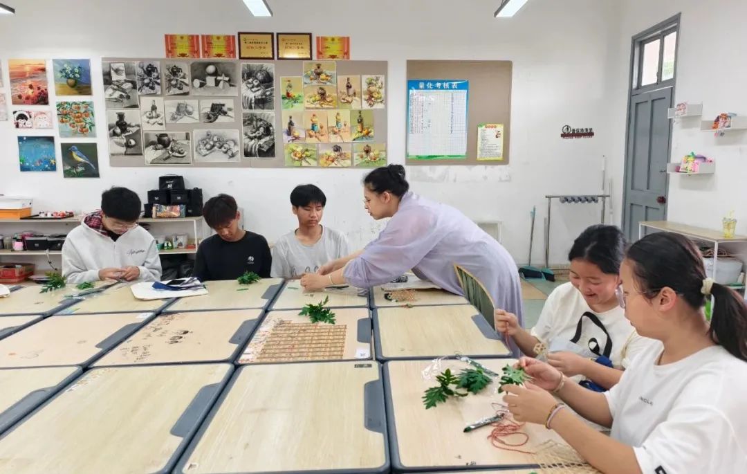 技修千日展实力，才成未来谱新篇|温州市才华技工学校2025年秋招校园开放日圆满落幕
