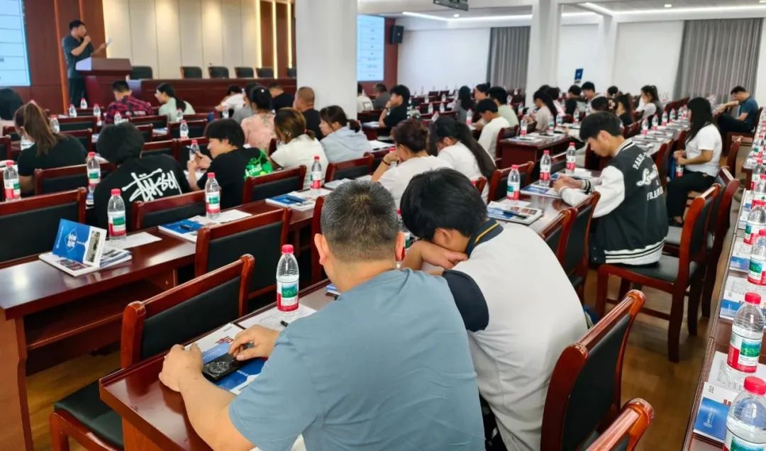 技修千日展实力，才成未来谱新篇|温州市才华技工学校2025年秋招校园开放日圆满落幕