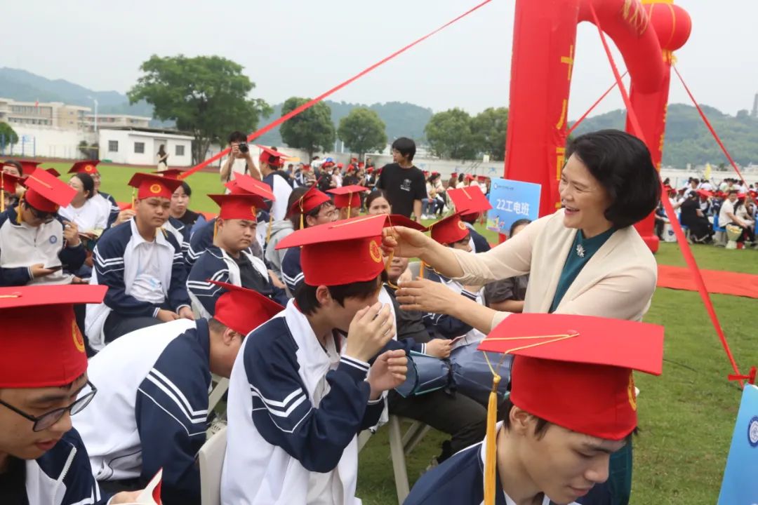 十八而志 逐梦未来|温州市才华技工学校高三成人礼圆满举行