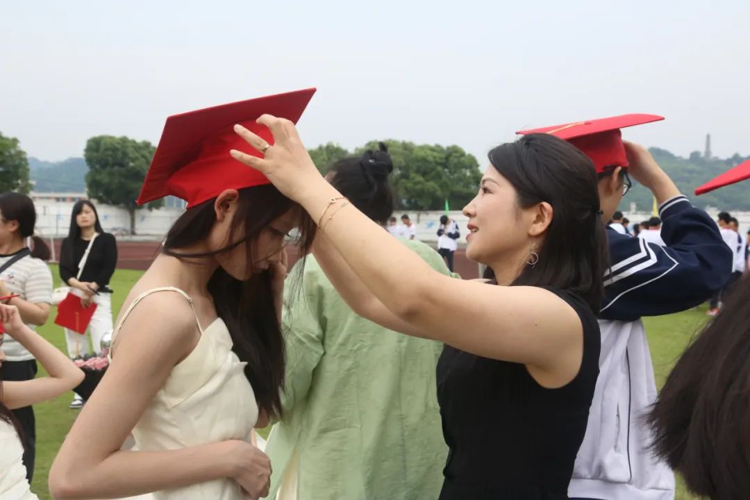 十八而志 逐梦未来|温州市才华技工学校高三成人礼圆满举行