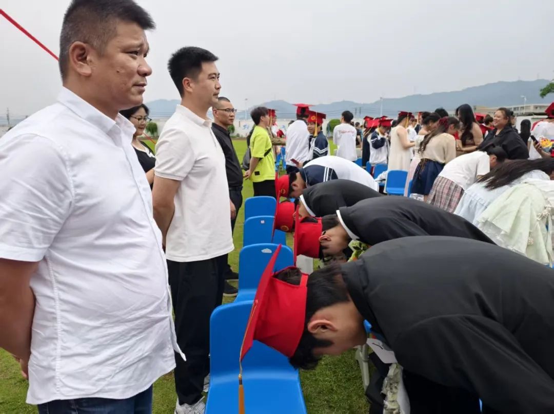 十八而志 逐梦未来|温州市才华技工学校高三成人礼圆满举行